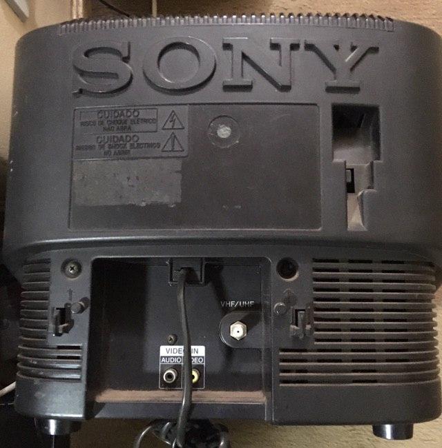 Fundo TV de tubo Sony